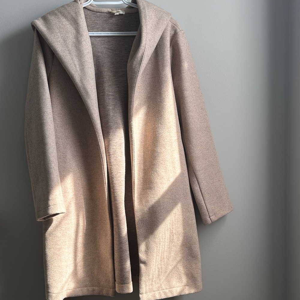 Mystree Tan Hooded light jacket